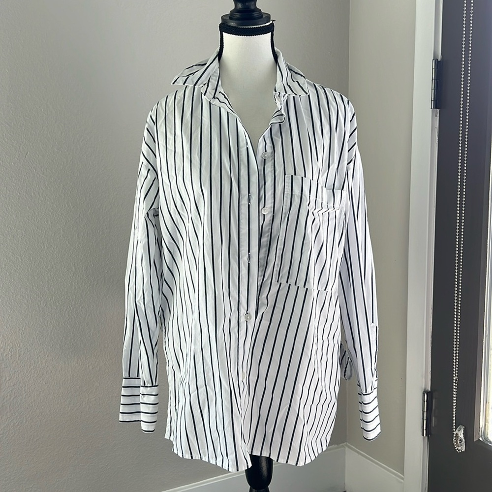 Abercrombie & Fitch Button Up Shirt